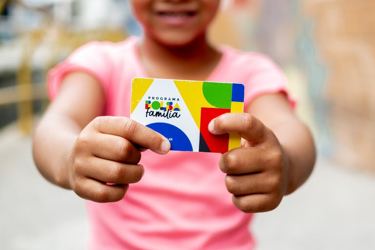 Em junho, Bolsa Família contempla 20,5 milhões de lares, a partir desta segunda-feira (16.06)